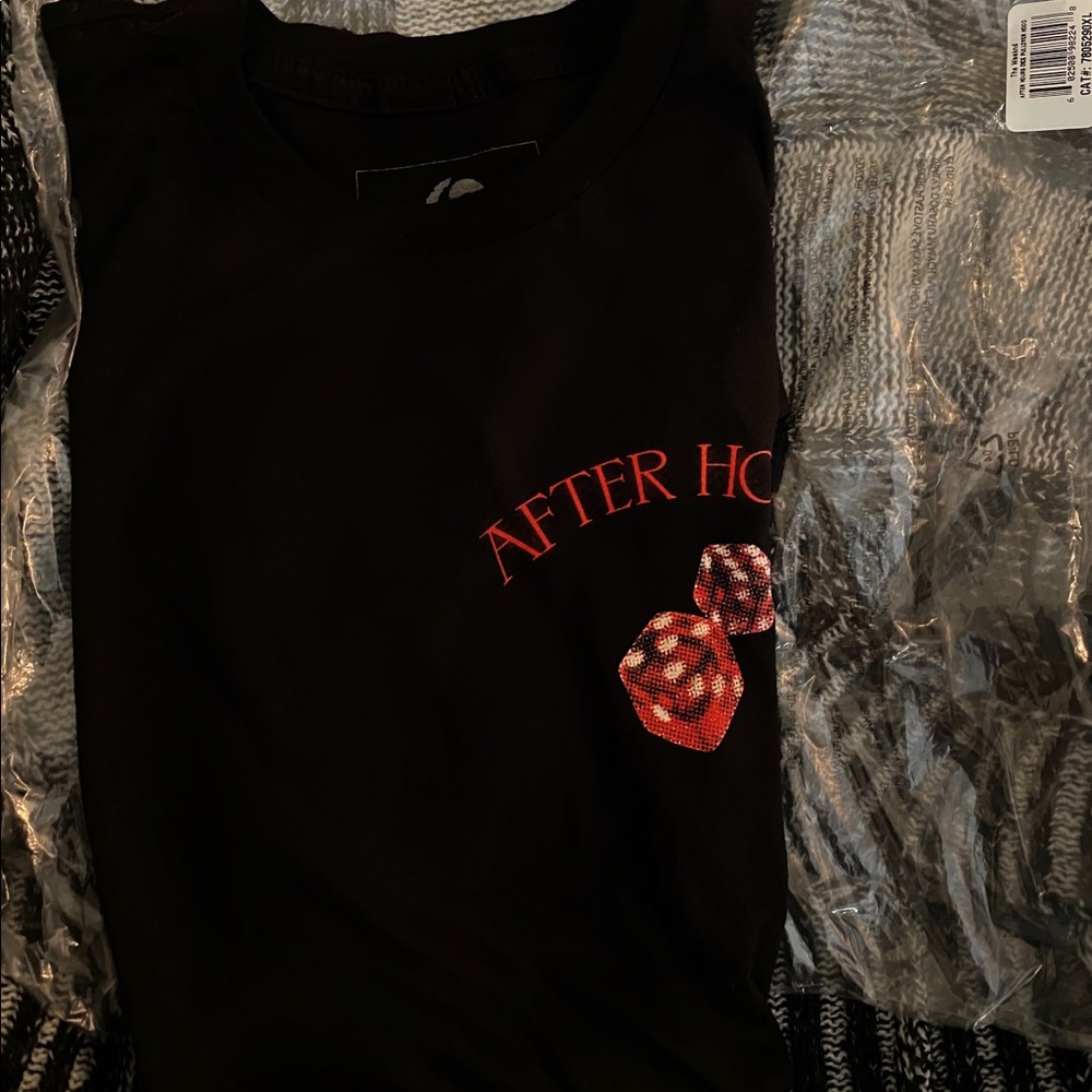 The Weeknd XO dice tee size M
